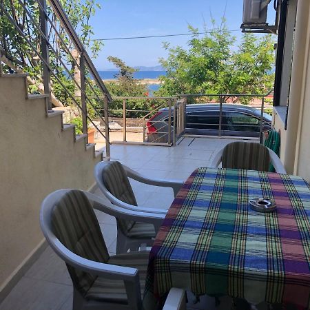 Teras Butik Apart Karaburun  Ngoại thất bức ảnh
